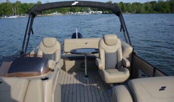 Starcraft pontoon SLS 3 Q DH seating