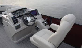 Starcraft pontoon SLS 3 captains chair