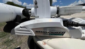 2005 Scout Flats:Bay Boat trolling motor