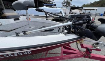 1998 Fisher F 18 Pro Bass Boat bow