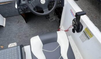 1998 Fisher F 18 Pro Bass Boat driver seat