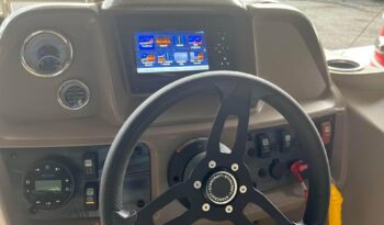 2022 StarCraft LX 20R dash