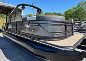 2025 Starcraft SLS 3 Q DH with Wake Tower
