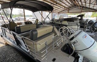 2025 Starcraft EXS-3 DL back