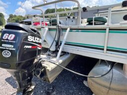 1998 Crest Family Fisherman Suzuki 60hp