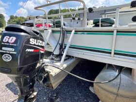 1998 Crest Family Fisherman Suzuki 60hp