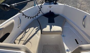 2016 Chaparral H20 19 inside