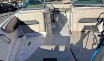 2016 Chaparral H20 19 interior