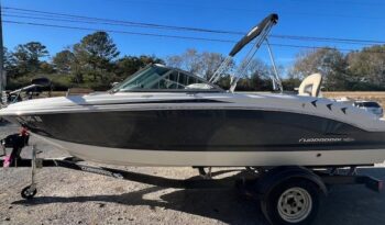 2016 Chaparral H20 19 side