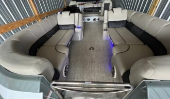 2022 Silverwave 2410 JS inside