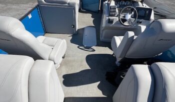 2023 Starcraft SLS 3 interior