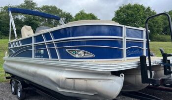 2016 Silverwave 230 Island CLS front