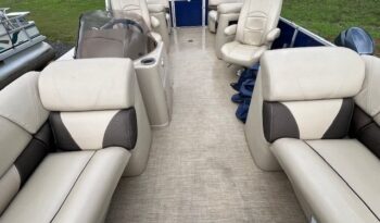 2016 Silverwave 230 Island CLS interior