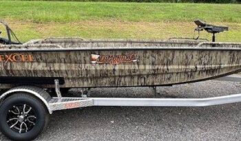 2027 EXCEL TOMAHAWK 186 SUZUKI DF 90 HP side